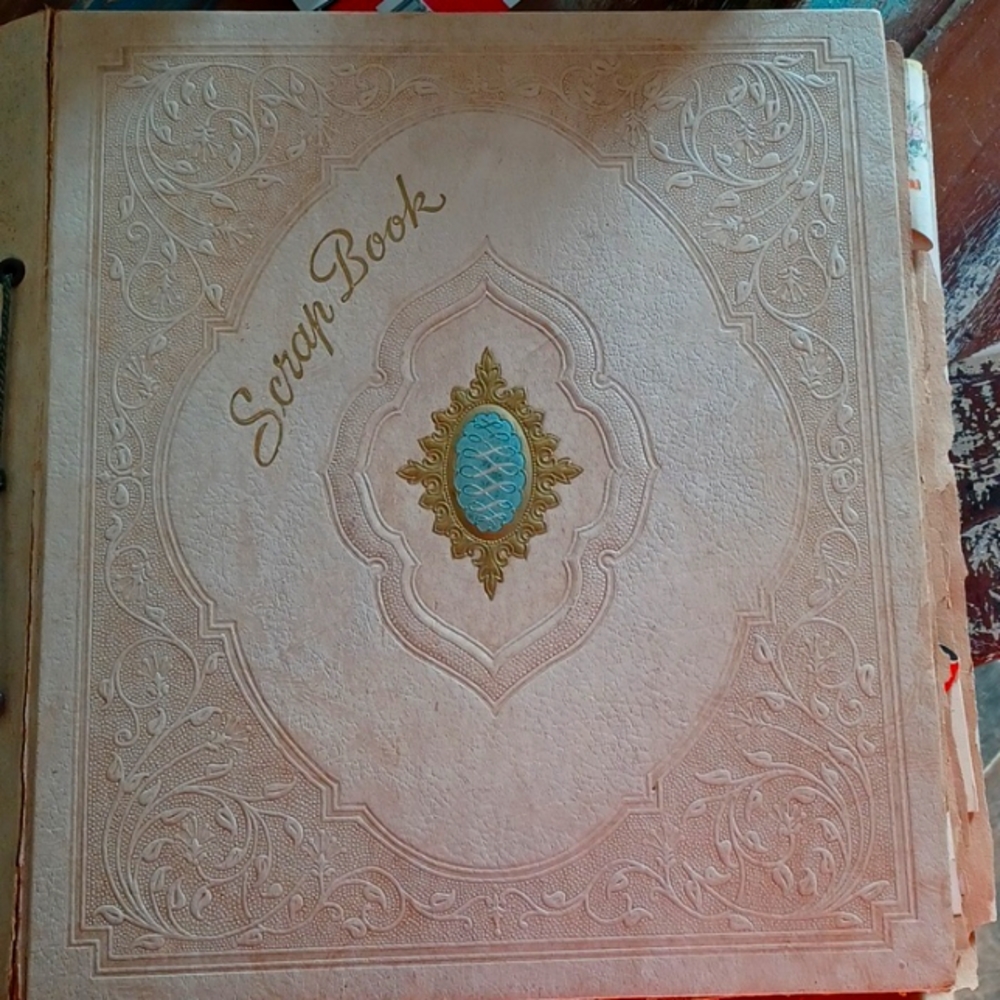 Vintage gift card photo album scrap book w/assorted seasonal cards